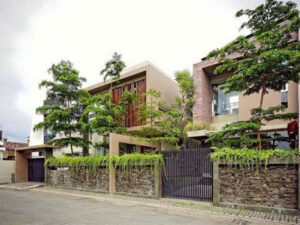 Desain Pagar Tembok Unik, Berani Tampil Beda Dengan Gaya