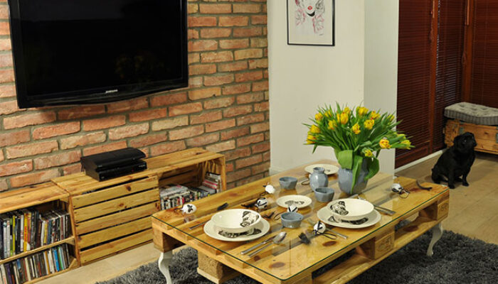 DIY Furnitur dari Palet: Ide Kreatif Membuat Furnitur Unik & Hemat